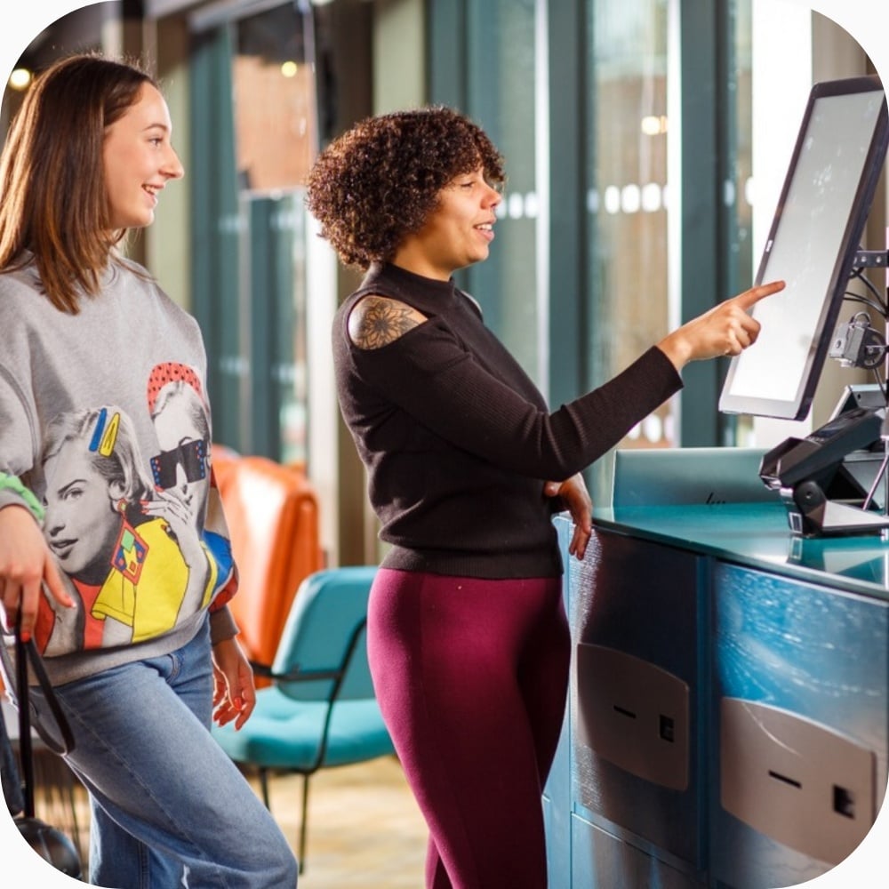 Hotel kiosk self check-in